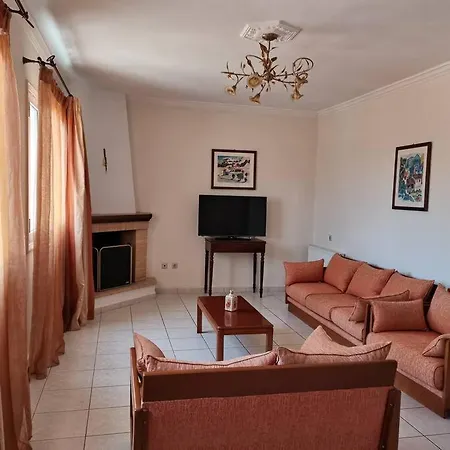 Denia's House In The Heart Of ארגוסטולי